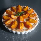 Käsekuchen mit Abrikosen