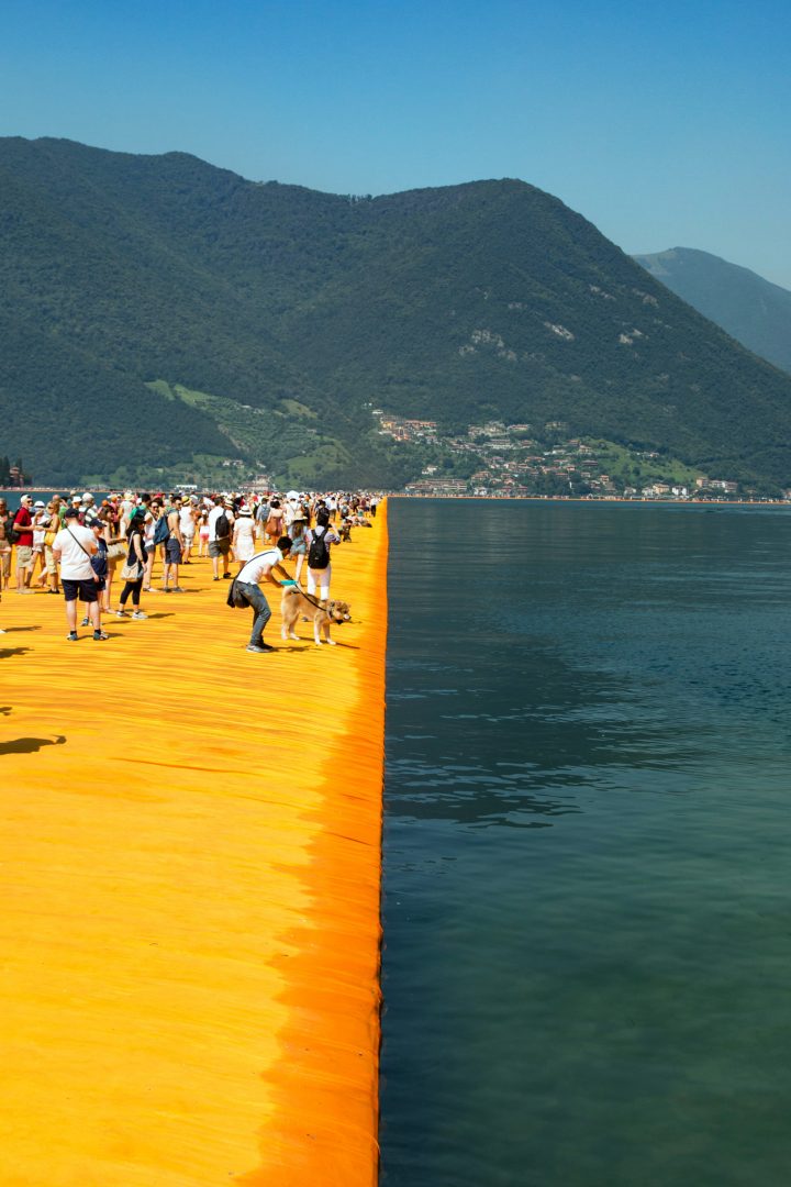 THE FLOATING PIERS